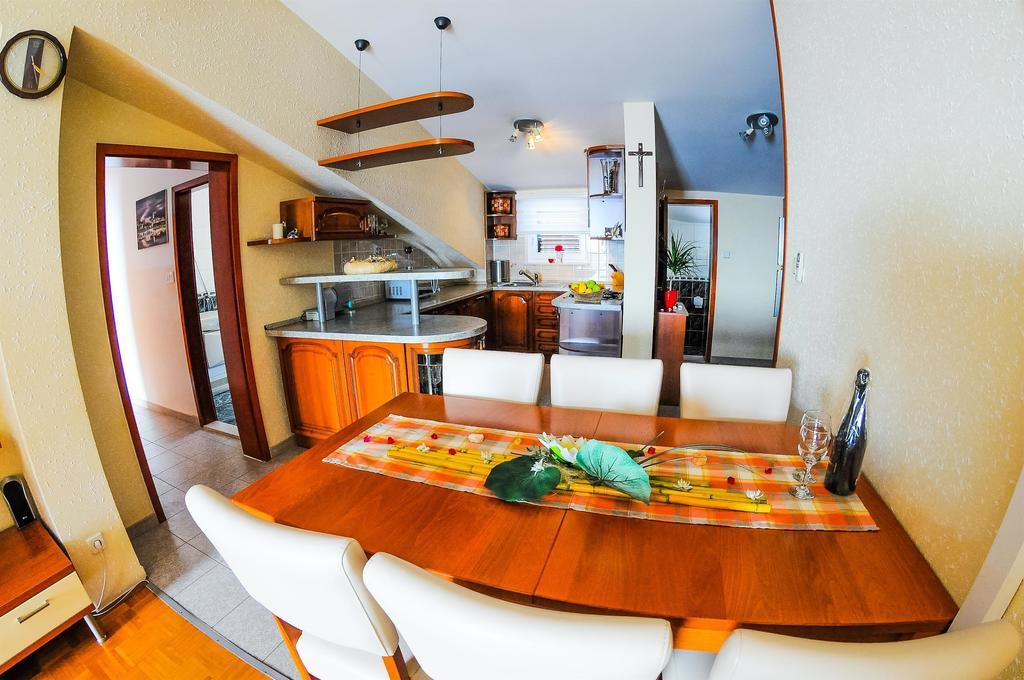 Apartments Marija Petricevic Подстрана Номер фото